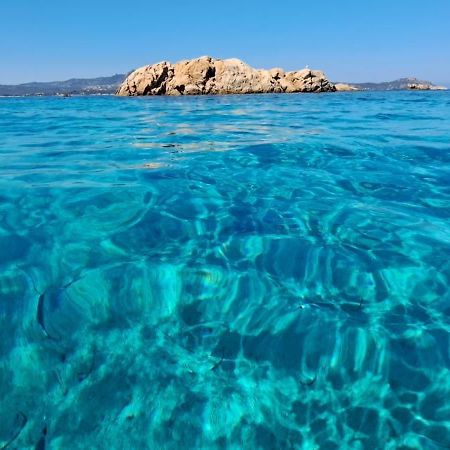 Nest House - Esclusivo Appartamento Marina Di Olbia- Mater Olbia - Beaches - Close To The Airport - Private Parking- Full Comforts - Extérieur photo